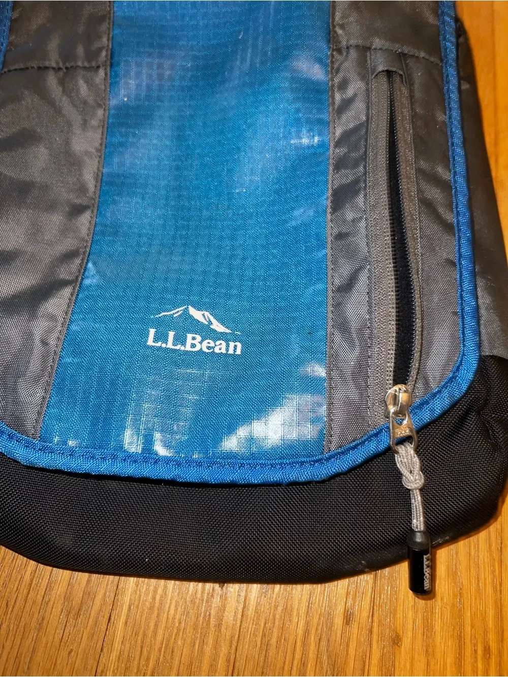 L.L. Bean compact bean